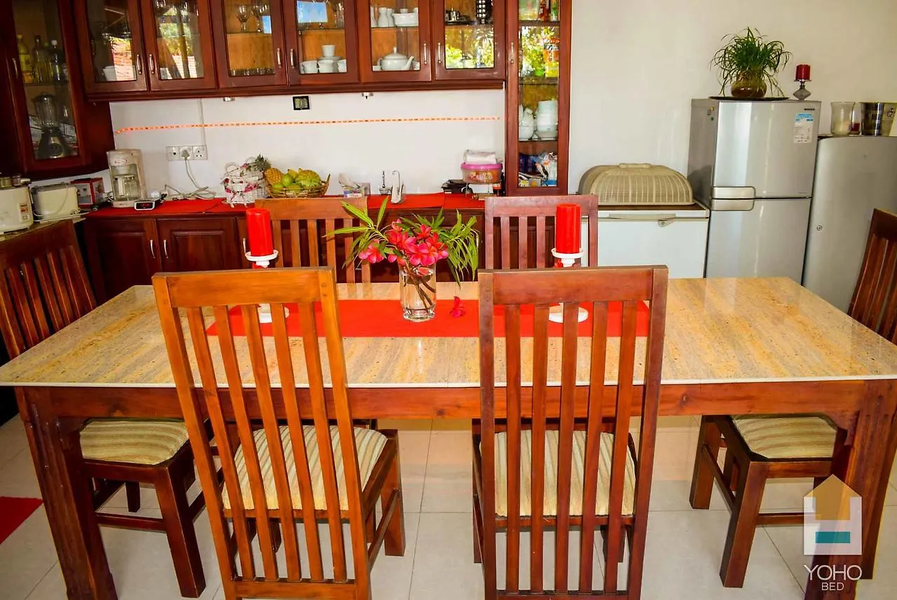Rainbow Lagoon Villa Negombo Hotel