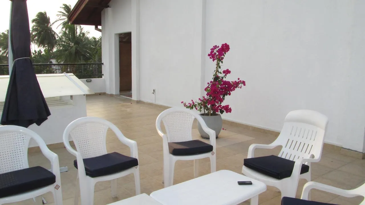 Rainbow Lagoon Villa Negombo