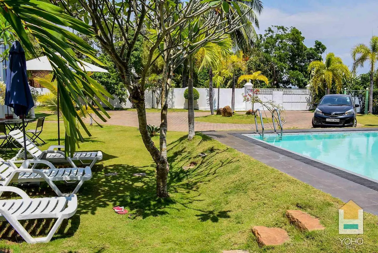 Hotel Rainbow Lagoon Villa Negombo